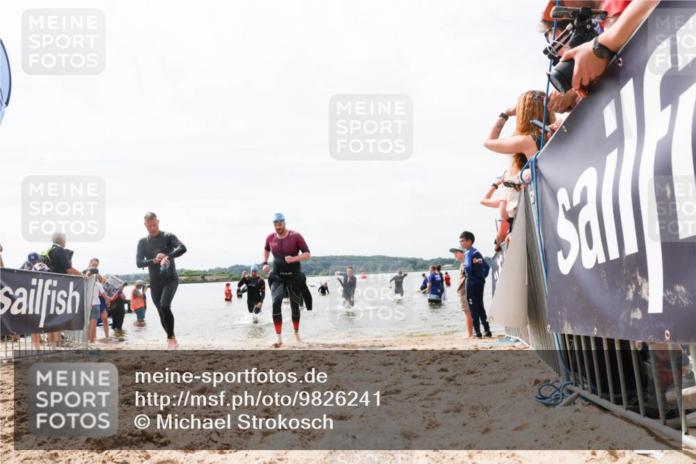 21.06.2026 - Viking Triathlon Michael Strokosch http://msf.ph/oto/9826241 21.06.2026 10:38:38 Schwimmen 55, 300, 316, 397, 546, 567 meine-sportfotos.de