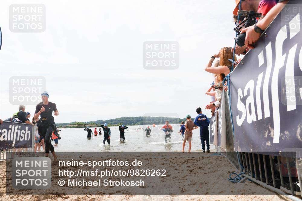 21.06.2026 - Viking Triathlon Michael Strokosch http://msf.ph/oto/9826262 21.06.2026 10:38:45 Schwimmen 53, 55, 144, 303, 397, 419, 546 meine-sportfotos.de