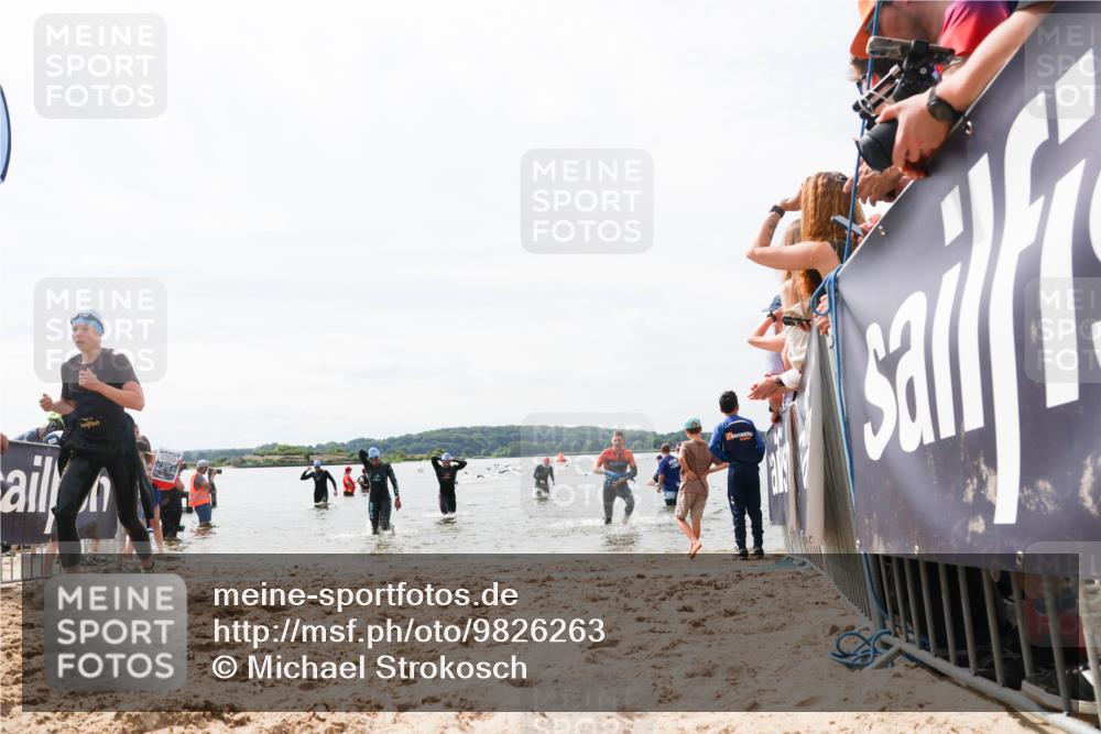 21.06.2026 - Viking Triathlon Michael Strokosch http://msf.ph/oto/9826263 21.06.2026 10:38:45 Schwimmen 53, 55, 144, 303, 397, 419, 546 meine-sportfotos.de