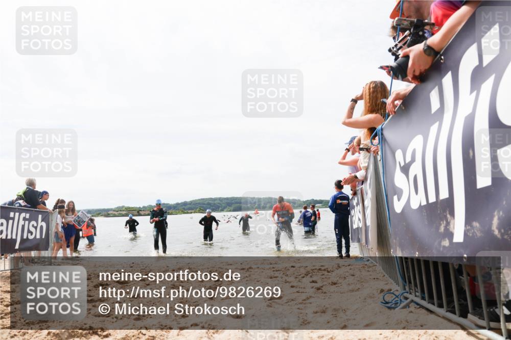 21.06.2026 - Viking Triathlon Michael Strokosch http://msf.ph/oto/9826269 21.06.2026 10:38:47 Schwimmen 53, 55, 144, 303, 397, 419, 546 meine-sportfotos.de