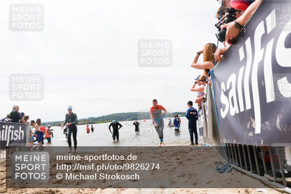 21.06.2026 - Viking Triathlon Michael Strokosch http://msf.ph/oto/9826274 21.06.2026 10:38:49 Schwimmen 53, 55, 144, 303, 397, 419, 666 meine-sportfotos.de