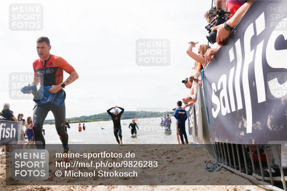 21.06.2026 - Viking Triathlon Michael Strokosch http://msf.ph/oto/9826283 21.06.2026 10:38:52 Schwimmen 53, 144, 303, 419, 666 meine-sportfotos.de