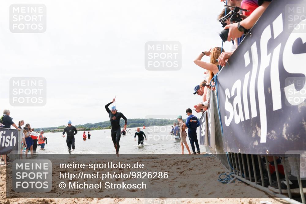 21.06.2026 - Viking Triathlon Michael Strokosch http://msf.ph/oto/9826286 21.06.2026 10:38:53 Schwimmen 53, 144, 303, 419, 666 meine-sportfotos.de