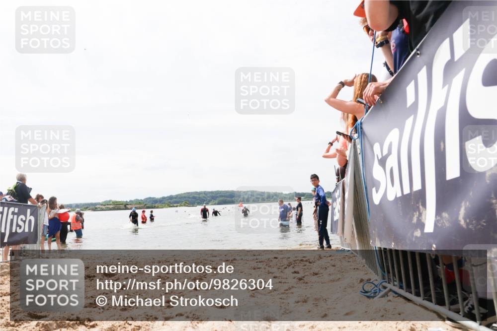 21.06.2026 - Viking Triathlon Michael Strokosch http://msf.ph/oto/9826304 21.06.2026 10:38:59 Schwimmen 144, 419, 559, 666 meine-sportfotos.de