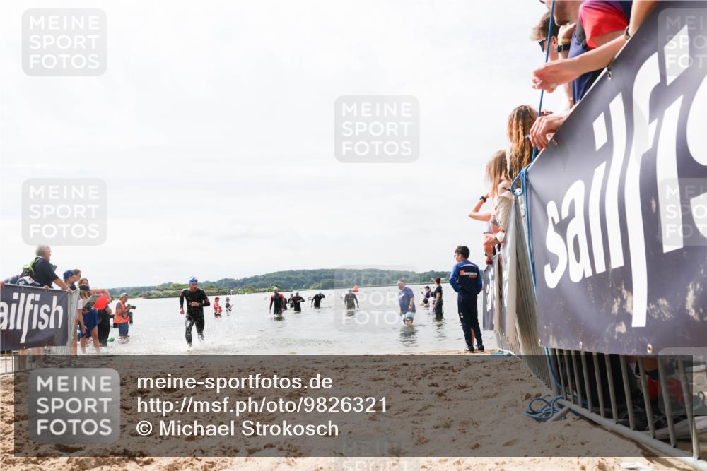 21.06.2026 - Viking Triathlon Michael Strokosch http://msf.ph/oto/9826321 21.06.2026 10:39:05 Schwimmen 559 meine-sportfotos.de