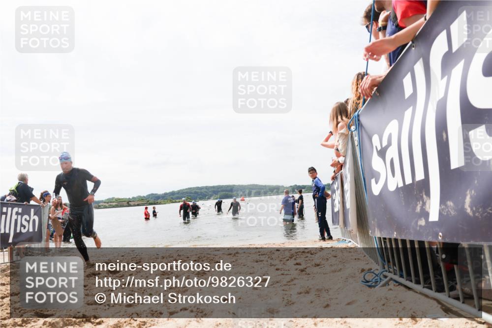 21.06.2026 - Viking Triathlon Michael Strokosch http://msf.ph/oto/9826327 21.06.2026 10:39:07 Schwimmen 152, 559 meine-sportfotos.de