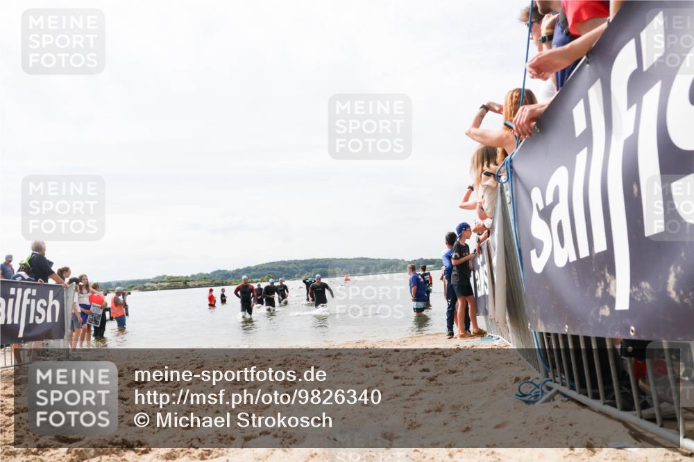 21.06.2026 - Viking Triathlon Michael Strokosch http://msf.ph/oto/9826340 21.06.2026 10:39:11 Schwimmen 152, 328, 340, 559 meine-sportfotos.de