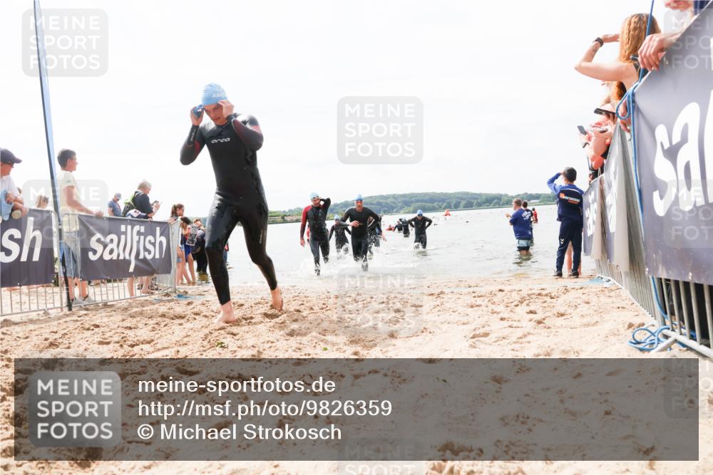 21.06.2026 - Viking Triathlon Michael Strokosch http://msf.ph/oto/9826359 21.06.2026 10:39:17 Schwimmen 152, 214, 232, 328, 340, 457 meine-sportfotos.de