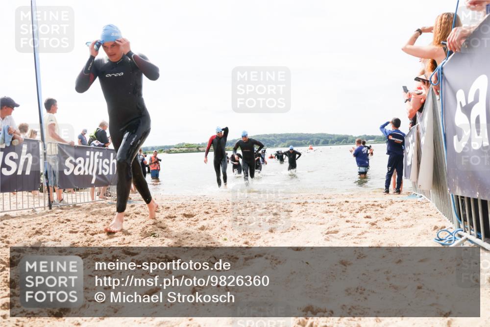 21.06.2026 - Viking Triathlon Michael Strokosch http://msf.ph/oto/9826360 21.06.2026 10:39:18 Schwimmen 152, 214, 232, 328, 340, 457 meine-sportfotos.de