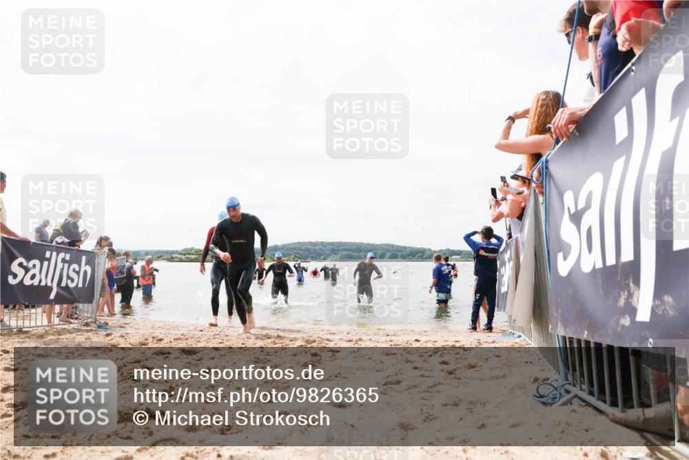 21.06.2026 - Viking Triathlon Michael Strokosch http://msf.ph/oto/9826365 21.06.2026 10:39:19 Schwimmen 152, 214, 232, 328, 340, 457 meine-sportfotos.de