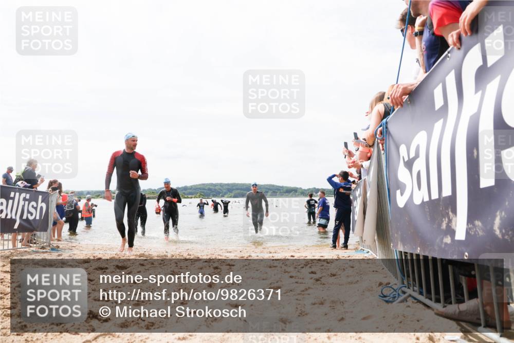 21.06.2026 - Viking Triathlon Michael Strokosch http://msf.ph/oto/9826371 21.06.2026 10:39:21 Schwimmen 152, 214, 232, 328, 340, 457 meine-sportfotos.de