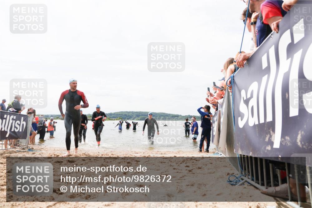 21.06.2026 - Viking Triathlon Michael Strokosch http://msf.ph/oto/9826372 21.06.2026 10:39:22 Schwimmen 152, 214, 232, 328, 340, 457 meine-sportfotos.de