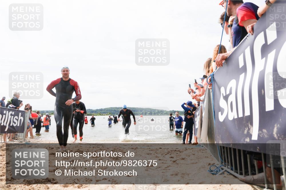 21.06.2026 - Viking Triathlon Michael Strokosch http://msf.ph/oto/9826375 21.06.2026 10:39:23 Schwimmen 214, 232, 328, 340, 457 meine-sportfotos.de