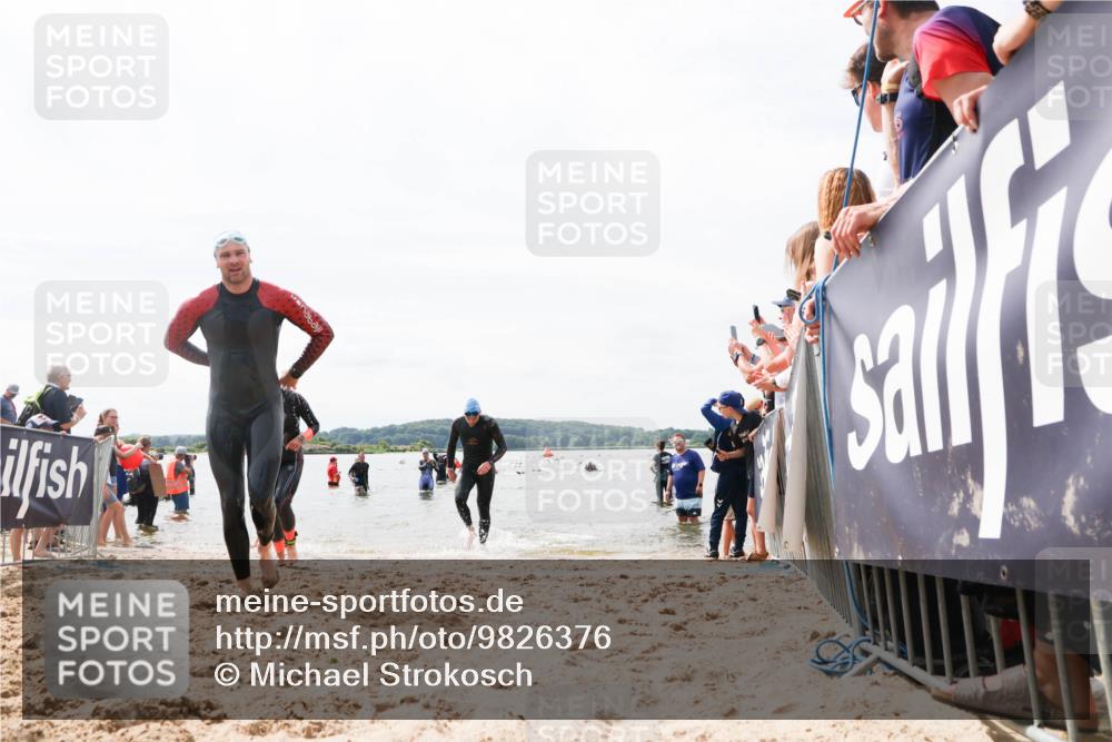 21.06.2026 - Viking Triathlon Michael Strokosch http://msf.ph/oto/9826376 21.06.2026 10:39:23 Schwimmen 214, 232, 328, 340, 457 meine-sportfotos.de