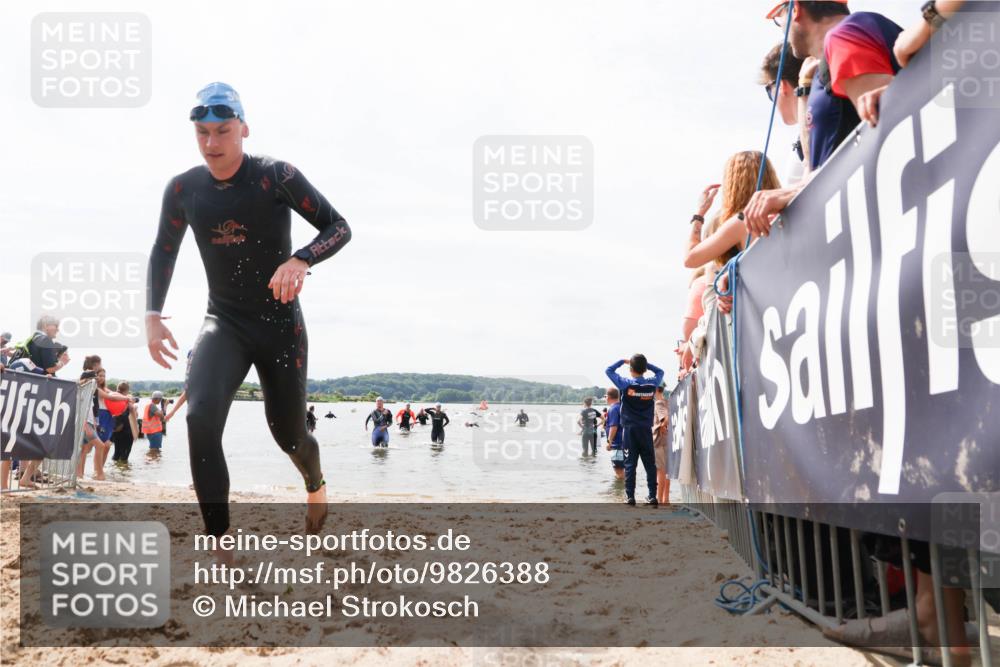 21.06.2026 - Viking Triathlon Michael Strokosch http://msf.ph/oto/9826388 21.06.2026 10:39:27 Schwimmen 214, 229, 232, 457, 508 meine-sportfotos.de
