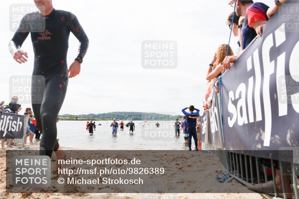 21.06.2026 - Viking Triathlon Michael Strokosch http://msf.ph/oto/9826389 21.06.2026 10:39:27 Schwimmen 214, 229, 232, 457, 508 meine-sportfotos.de
