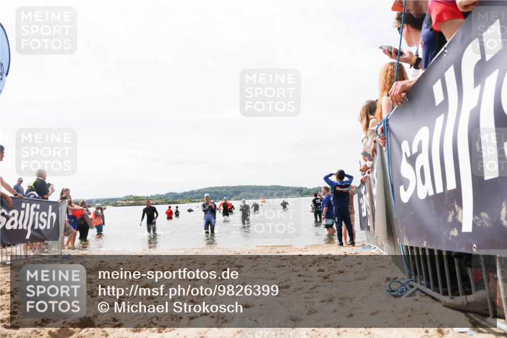 21.06.2026 - Viking Triathlon Michael Strokosch http://msf.ph/oto/9826399 21.06.2026 10:39:31 Schwimmen 229, 400, 508, 519 meine-sportfotos.de