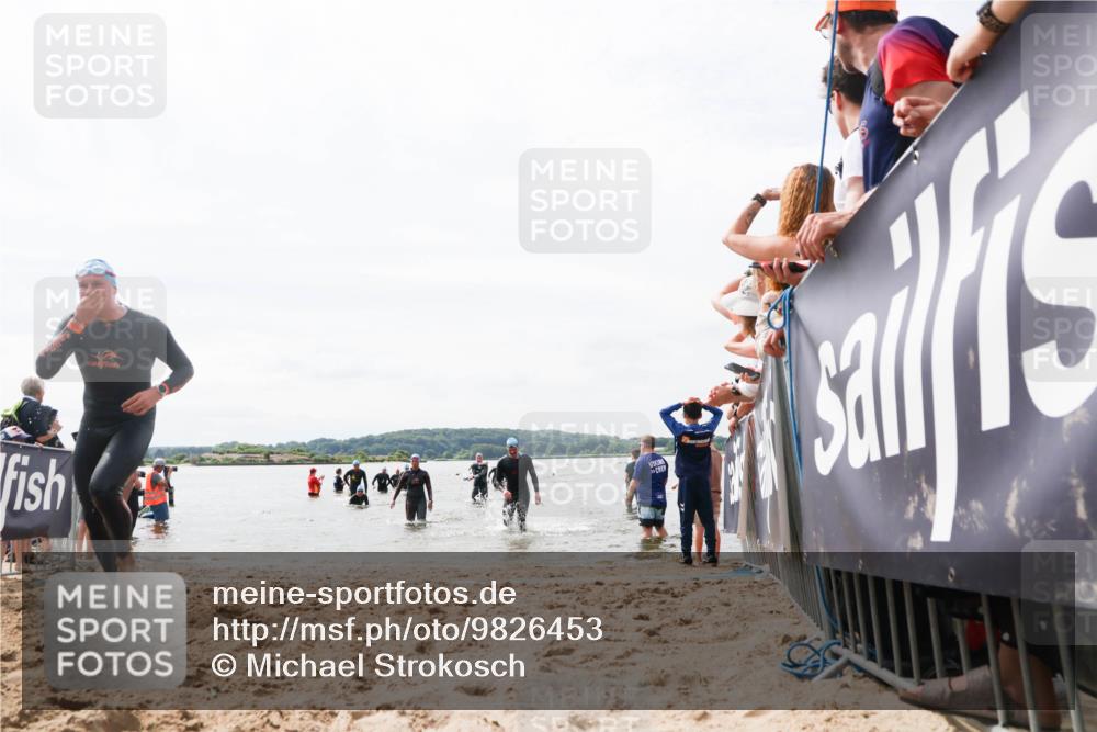 21.06.2026 - Viking Triathlon Michael Strokosch http://msf.ph/oto/9826453 21.06.2026 10:39:49 Schwimmen 233, 349, 442, 634 meine-sportfotos.de