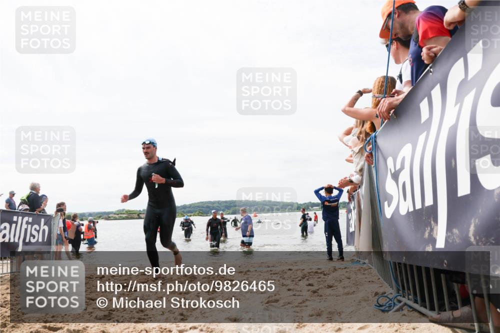21.06.2026 - Viking Triathlon Michael Strokosch http://msf.ph/oto/9826465 21.06.2026 10:39:53 Schwimmen 125, 233, 349, 442, 493 meine-sportfotos.de