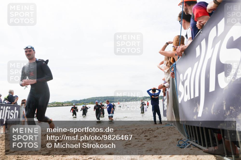 21.06.2026 - Viking Triathlon Michael Strokosch http://msf.ph/oto/9826467 21.06.2026 10:39:53 Schwimmen 125, 233, 349, 442, 493 meine-sportfotos.de