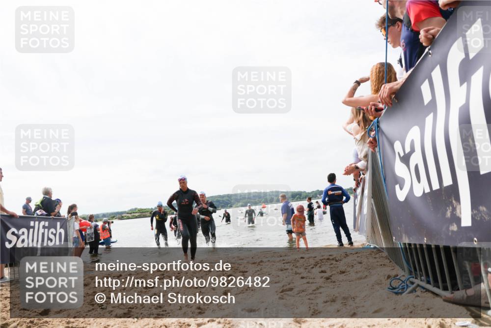 21.06.2026 - Viking Triathlon Michael Strokosch http://msf.ph/oto/9826482 21.06.2026 10:39:58 Schwimmen 125, 167, 233, 256, 349, 493 meine-sportfotos.de