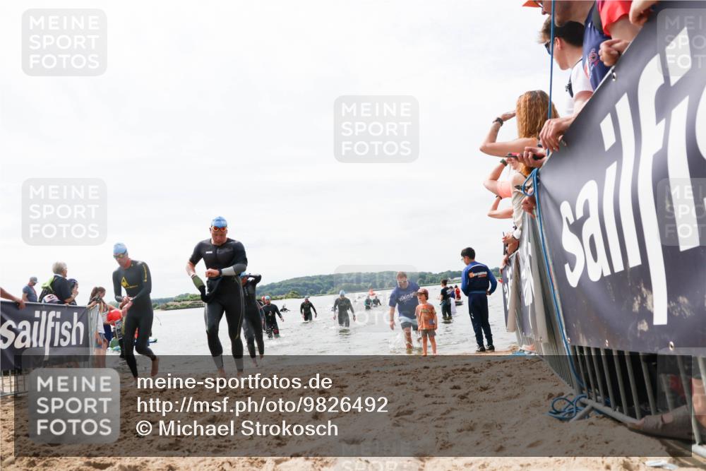 21.06.2026 - Viking Triathlon Michael Strokosch http://msf.ph/oto/9826492 21.06.2026 10:40:02 Schwimmen 125, 167, 233, 256, 333, 411, 493, 647 meine-sportfotos.de