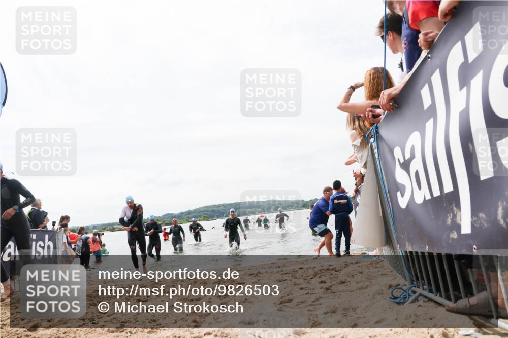 21.06.2026 - Viking Triathlon Michael Strokosch http://msf.ph/oto/9826503 21.06.2026 10:40:05 Schwimmen 125, 167, 211, 256, 333, 411, 484, 493, 647 meine-sportfotos.de