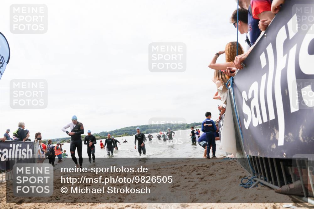 21.06.2026 - Viking Triathlon Michael Strokosch http://msf.ph/oto/9826505 21.06.2026 10:40:06 Schwimmen 125, 167, 211, 256, 333, 411, 484, 493, 647 meine-sportfotos.de