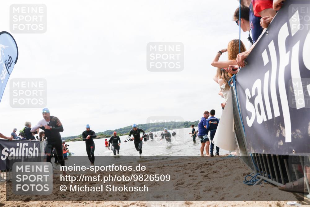 21.06.2026 - Viking Triathlon Michael Strokosch http://msf.ph/oto/9826509 21.06.2026 10:40:07 Schwimmen 125, 167, 211, 256, 333, 411, 484, 493, 647 meine-sportfotos.de