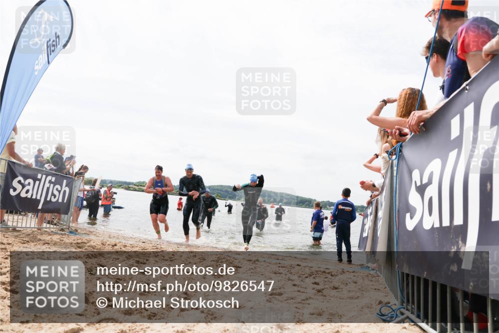 21.06.2026 - Viking Triathlon Michael Strokosch http://msf.ph/oto/9826547 21.06.2026 10:40:20 Schwimmen 34, 58, 398, 425, 460, 484, 496, 649 meine-sportfotos.de