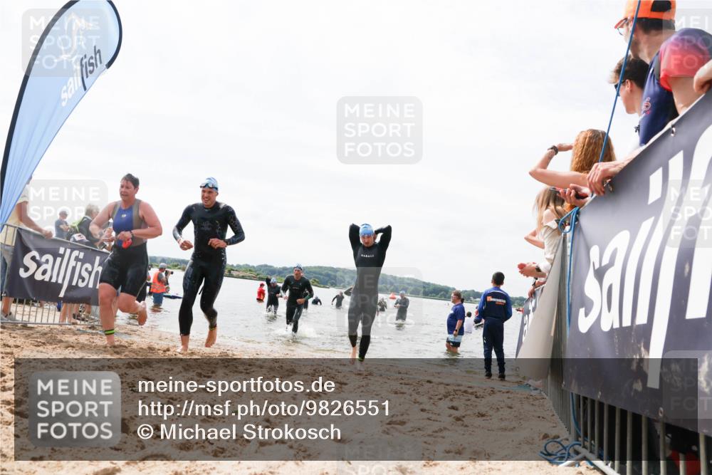 21.06.2026 - Viking Triathlon Michael Strokosch http://msf.ph/oto/9826551 21.06.2026 10:40:21 Schwimmen 34, 58, 398, 425, 460, 496, 649 meine-sportfotos.de