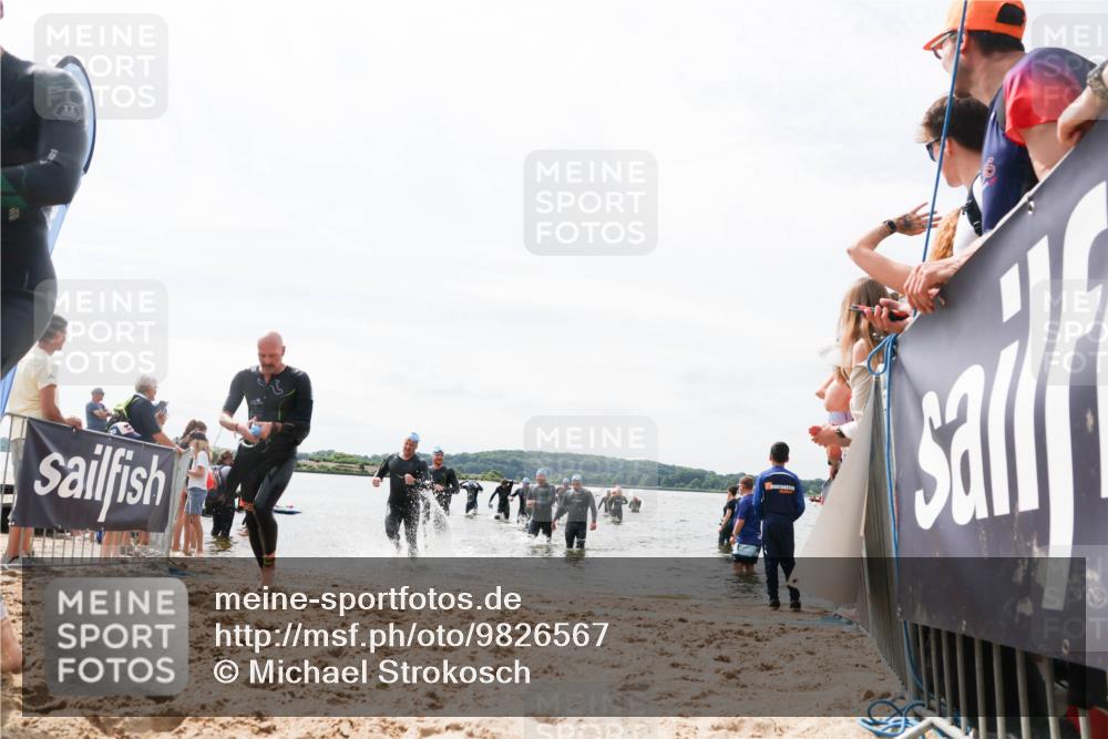 21.06.2026 - Viking Triathlon Michael Strokosch http://msf.ph/oto/9826567 21.06.2026 10:40:27 Schwimmen 34, 58, 150, 195, 301, 312, 398, 425, 496, 649 meine-sportfotos.de