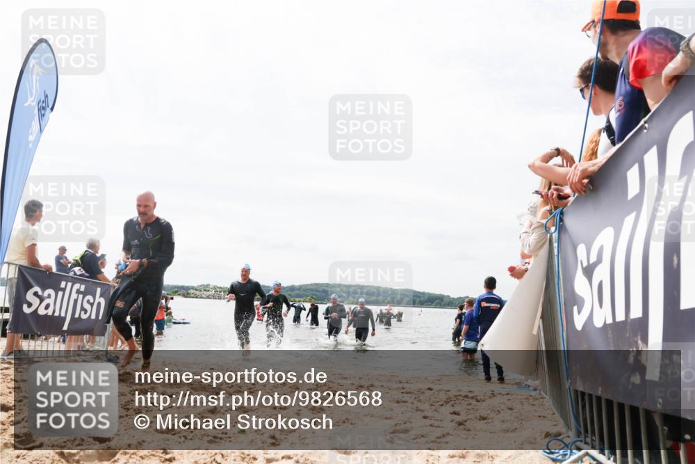 21.06.2026 - Viking Triathlon Michael Strokosch http://msf.ph/oto/9826568 21.06.2026 10:40:27 Schwimmen 34, 58, 150, 195, 301, 312, 398, 425, 496, 649 meine-sportfotos.de