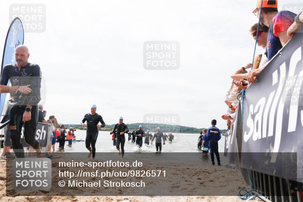 21.06.2026 - Viking Triathlon Michael Strokosch http://msf.ph/oto/9826571 21.06.2026 10:40:28 Schwimmen 34, 150, 195, 301, 312, 398, 425, 496 meine-sportfotos.de