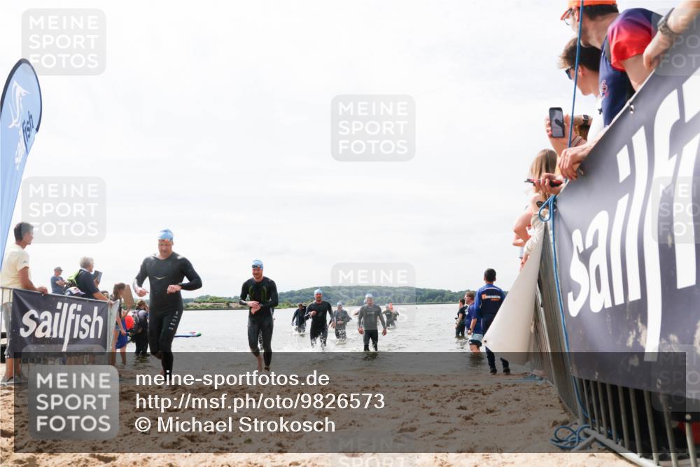 21.06.2026 - Viking Triathlon Michael Strokosch http://msf.ph/oto/9826573 21.06.2026 10:40:29 Schwimmen 34, 150, 195, 301, 312, 398, 425, 496 meine-sportfotos.de