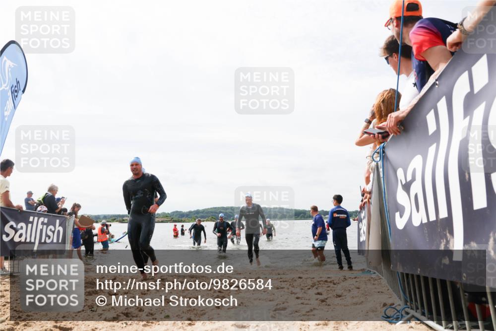 21.06.2026 - Viking Triathlon Michael Strokosch http://msf.ph/oto/9826584 21.06.2026 10:40:32 Schwimmen 34, 150, 195, 227, 301, 312, 398, 456, 496 meine-sportfotos.de