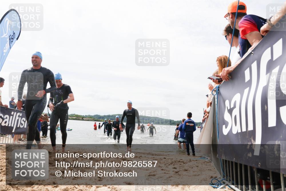 21.06.2026 - Viking Triathlon Michael Strokosch http://msf.ph/oto/9826587 21.06.2026 10:40:33 Schwimmen 34, 150, 195, 227, 301, 312, 456, 461, 496 meine-sportfotos.de