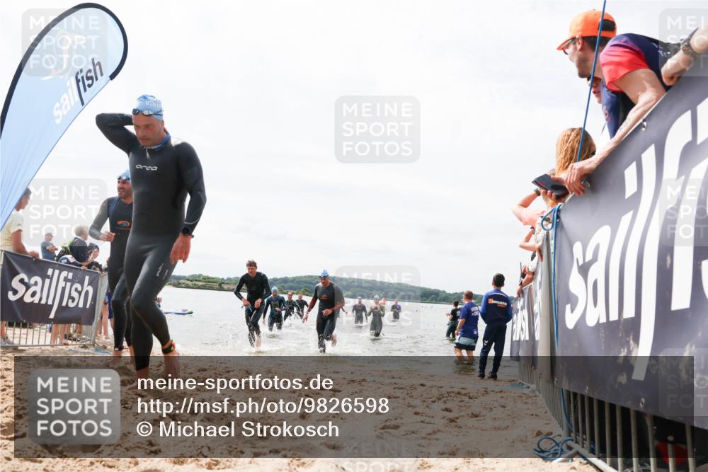 21.06.2026 - Viking Triathlon Michael Strokosch http://msf.ph/oto/9826598 21.06.2026 10:40:37 Schwimmen 150, 195, 227, 301, 312, 355, 456, 461, 616 meine-sportfotos.de