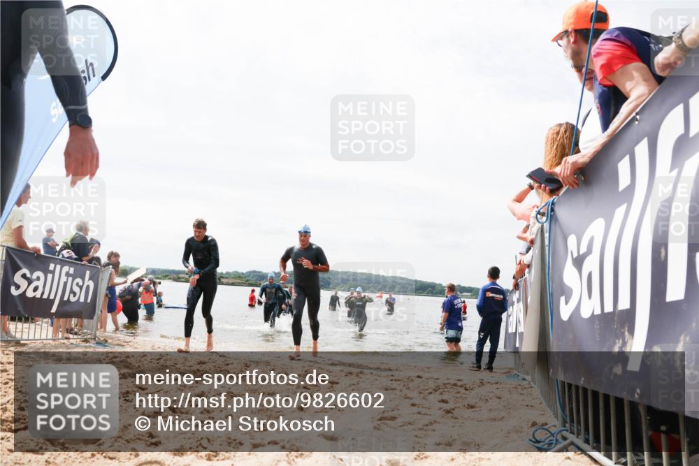21.06.2026 - Viking Triathlon Michael Strokosch http://msf.ph/oto/9826602 21.06.2026 10:40:38 Schwimmen 195, 227, 301, 312, 355, 456, 461, 616 meine-sportfotos.de