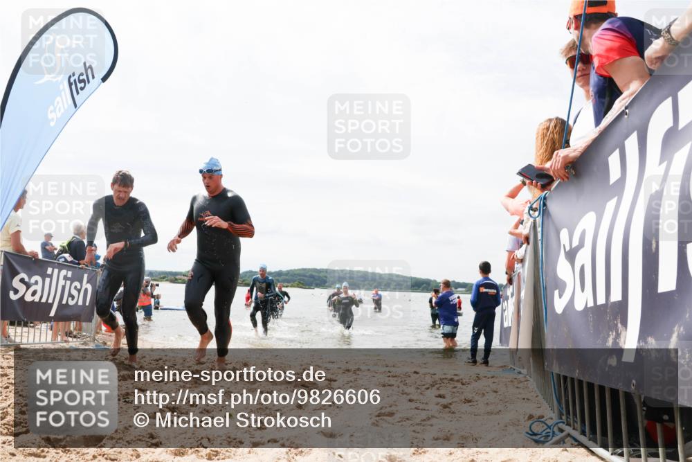 21.06.2026 - Viking Triathlon Michael Strokosch http://msf.ph/oto/9826606 21.06.2026 10:40:40 Schwimmen 195, 227, 312, 330, 355, 387, 456, 461, 616 meine-sportfotos.de