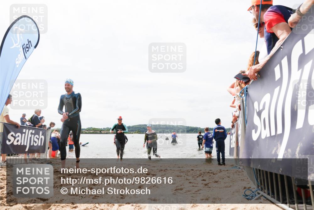 21.06.2026 - Viking Triathlon Michael Strokosch http://msf.ph/oto/9826616 21.06.2026 10:40:43 Schwimmen 227, 330, 355, 387, 456, 461, 616, 667 meine-sportfotos.de