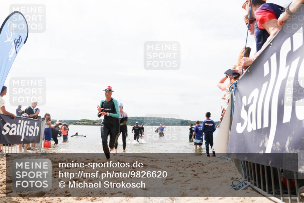 21.06.2026 - Viking Triathlon Michael Strokosch http://msf.ph/oto/9826620 21.06.2026 10:40:44 Schwimmen 227, 330, 355, 387, 456, 461, 616, 667 meine-sportfotos.de