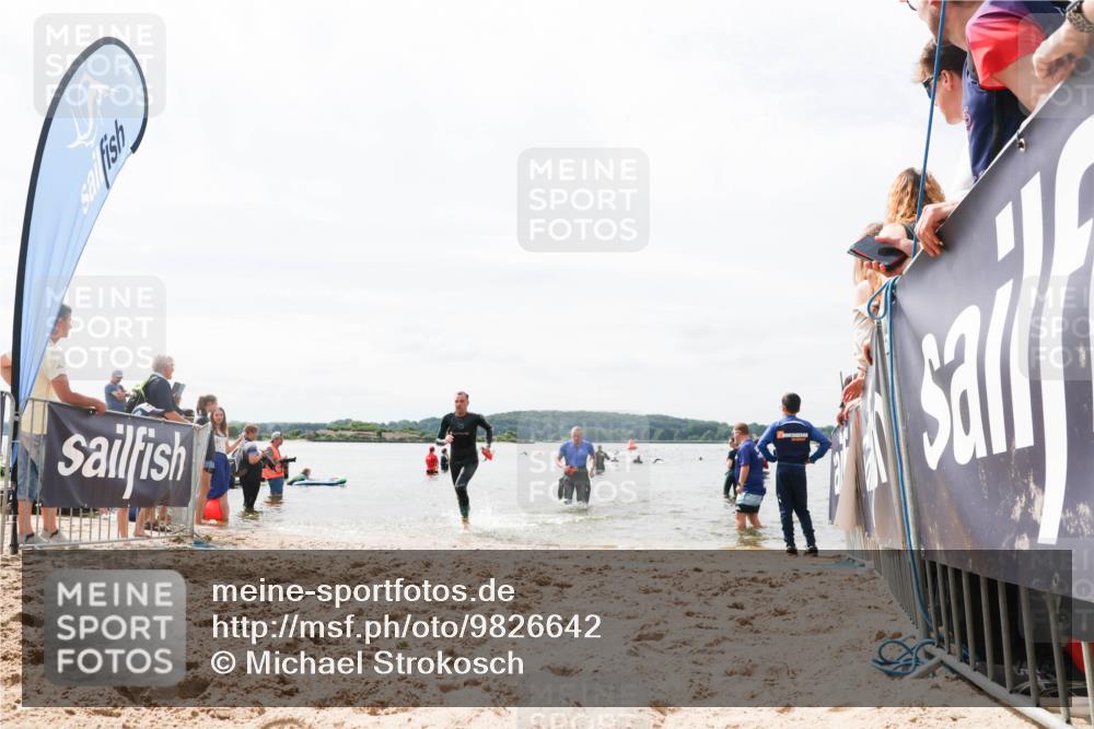 21.06.2026 - Viking Triathlon Michael Strokosch http://msf.ph/oto/9826642 21.06.2026 10:40:52 Schwimmen 330, 387, 636, 667 meine-sportfotos.de