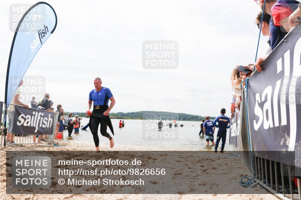 21.06.2026 - Viking Triathlon Michael Strokosch http://msf.ph/oto/9826656 21.06.2026 10:40:57 Schwimmen 636, 667 meine-sportfotos.de