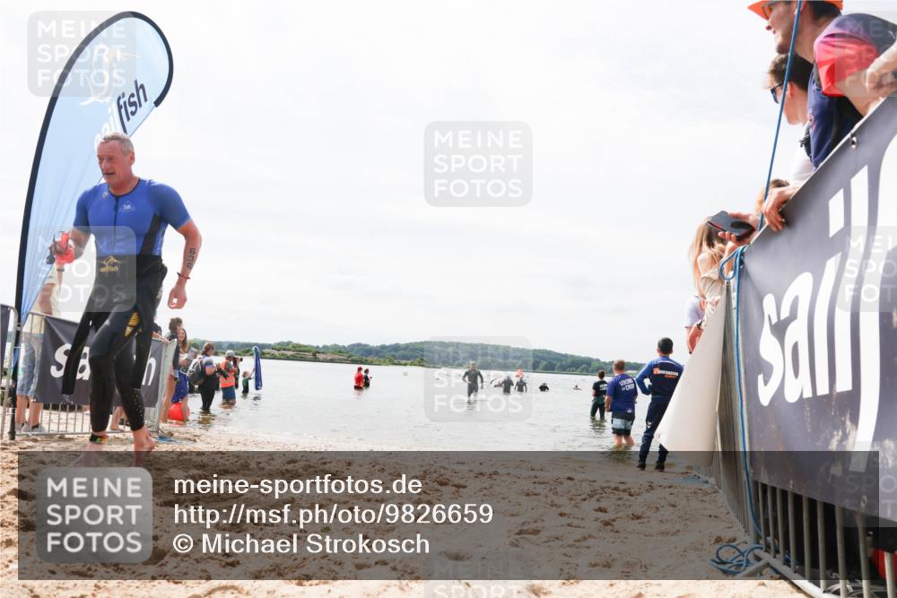 21.06.2026 - Viking Triathlon Michael Strokosch http://msf.ph/oto/9826659 21.06.2026 10:40:58 Schwimmen 636, 667 meine-sportfotos.de