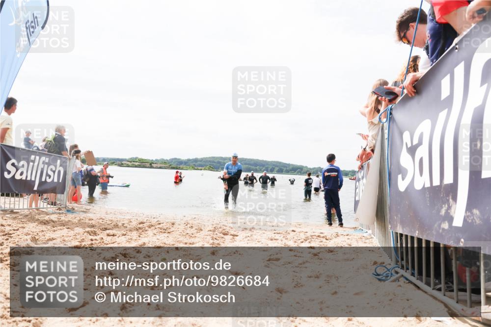 21.06.2026 - Viking Triathlon Michael Strokosch http://msf.ph/oto/9826684 21.06.2026 10:41:08 Schwimmen 132 meine-sportfotos.de