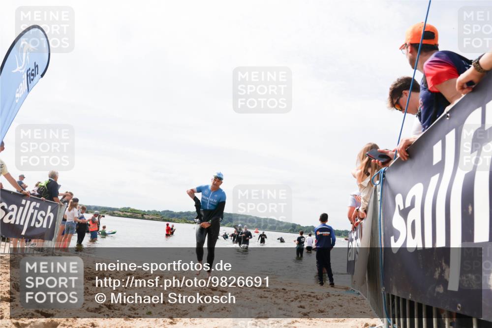 21.06.2026 - Viking Triathlon Michael Strokosch http://msf.ph/oto/9826691 21.06.2026 10:41:10 Schwimmen 95, 132, 356 meine-sportfotos.de