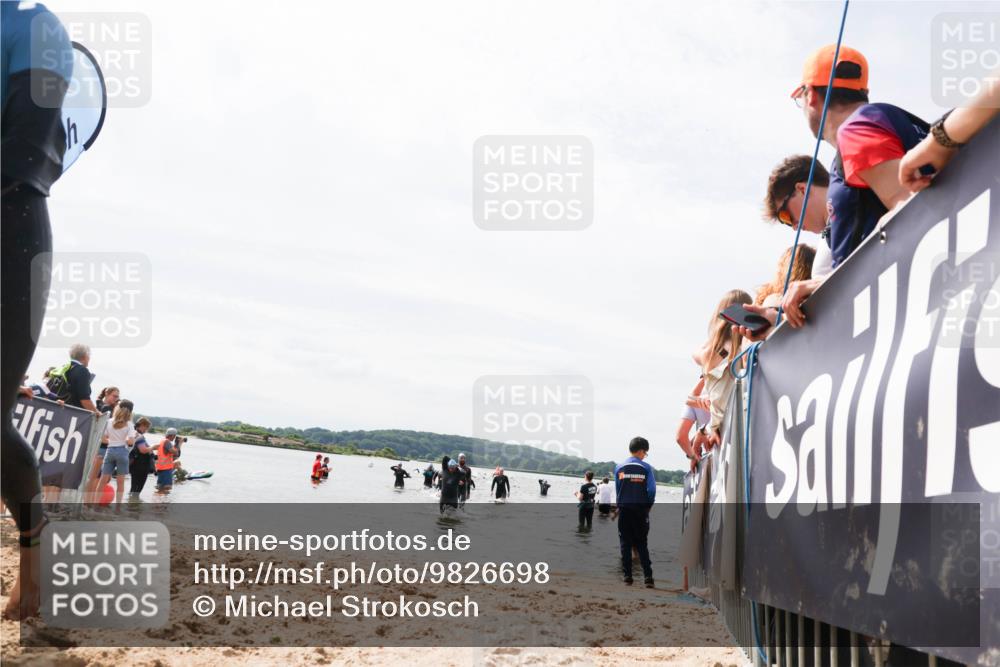 21.06.2026 - Viking Triathlon Michael Strokosch http://msf.ph/oto/9826698 21.06.2026 10:41:12 Schwimmen 95, 132, 356 meine-sportfotos.de