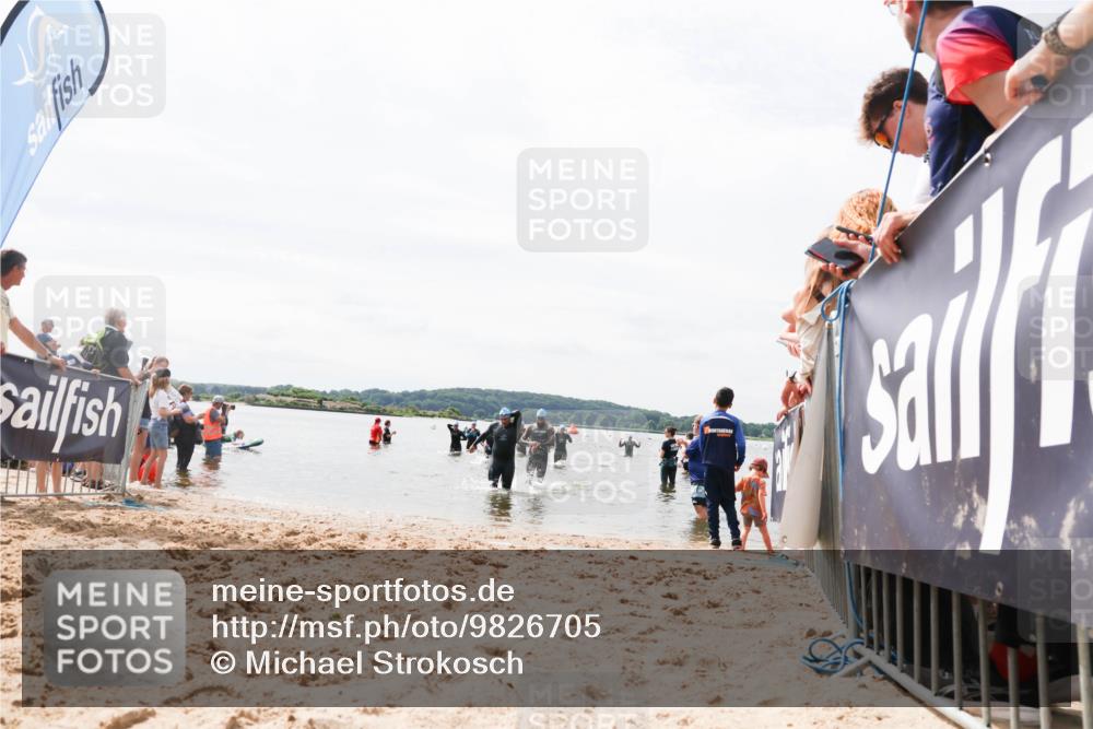 21.06.2026 - Viking Triathlon Michael Strokosch http://msf.ph/oto/9826705 21.06.2026 10:41:15 Schwimmen 95, 132, 179, 356 meine-sportfotos.de