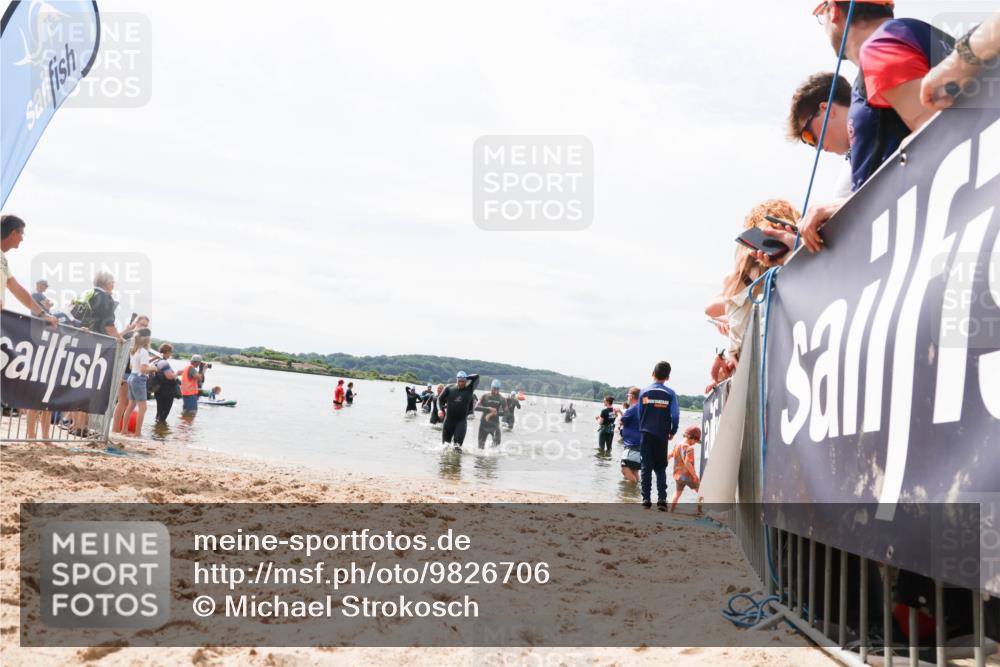 21.06.2026 - Viking Triathlon Michael Strokosch http://msf.ph/oto/9826706 21.06.2026 10:41:15 Schwimmen 95, 132, 179, 356 meine-sportfotos.de